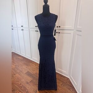 Lulu’s NWT lace formal dresss
